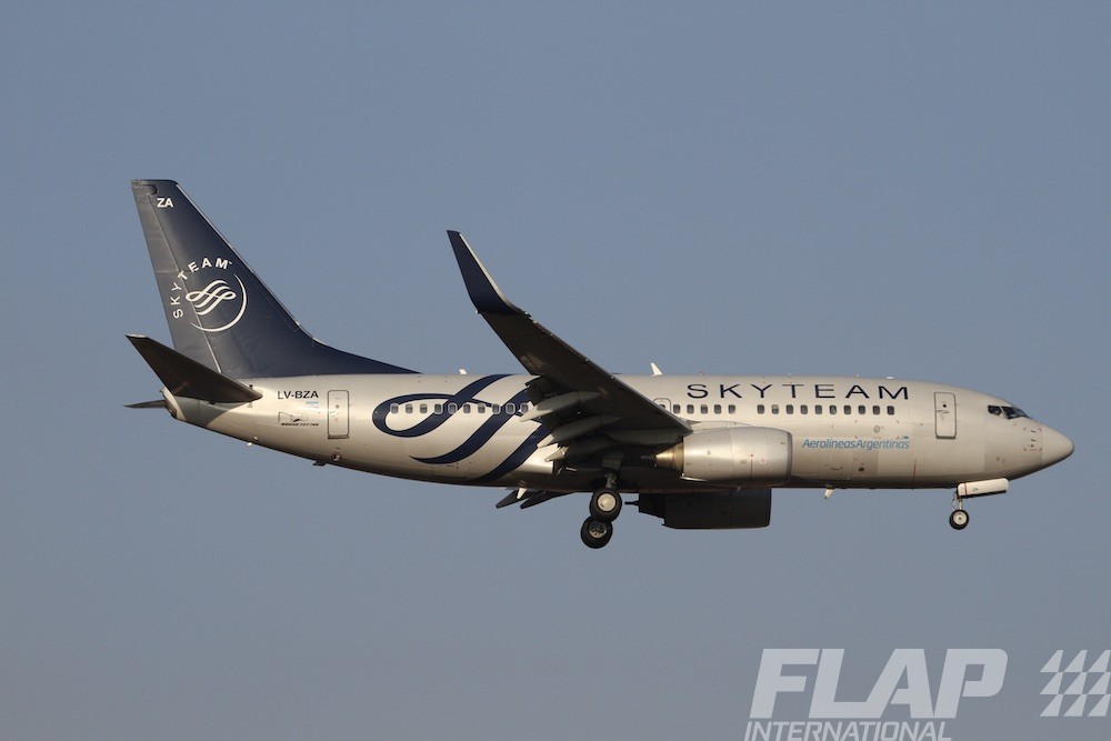 LV-BZA / 737-700 / Aerolíneas Argentinas