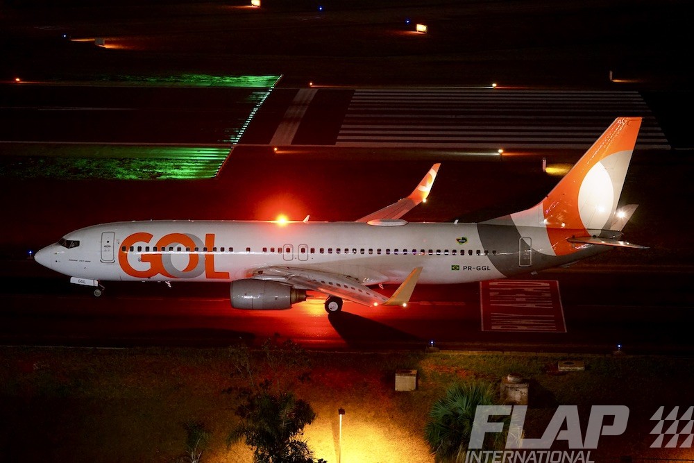 PR-GGL / 737-800 / Gol Linhas Aéreas