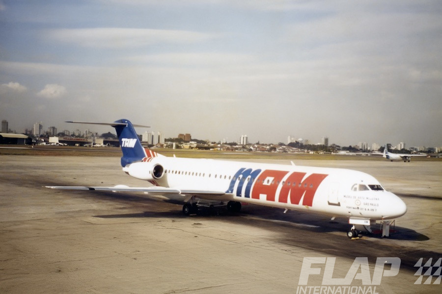 PT-MRM / Fokker 100 / TAM