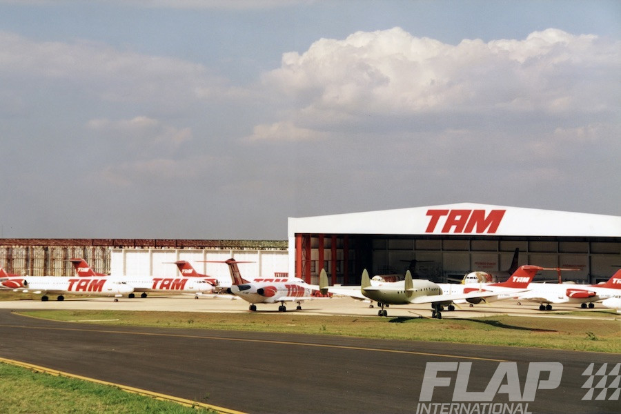 Hangar TAM em São Carlos