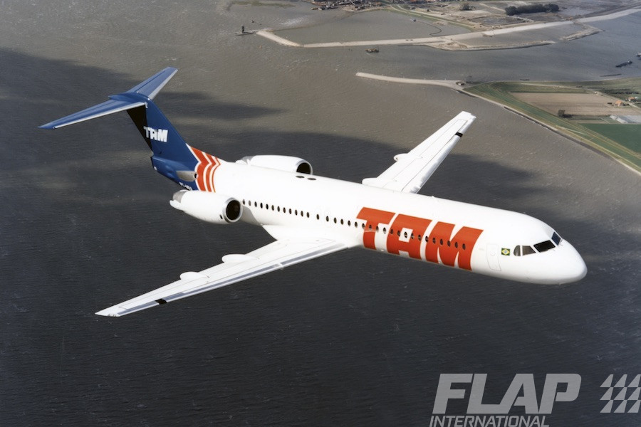 PT-MRA / Fokker 100 / TAM