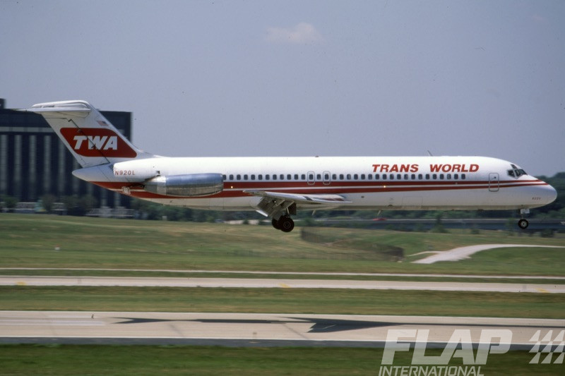 N920L / DC-9-30 / TWA