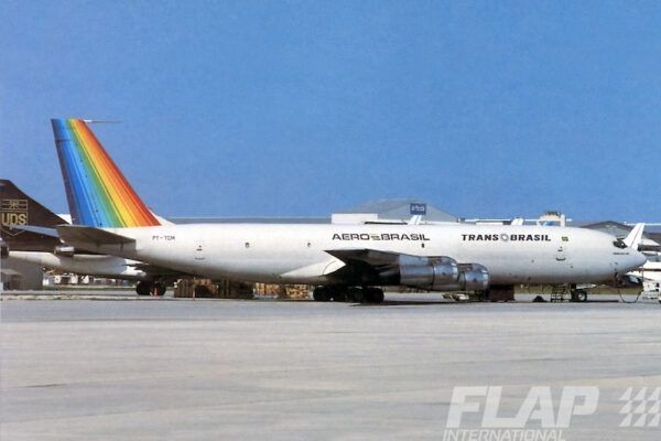 PT-TCM / 707 / TransBrasil
