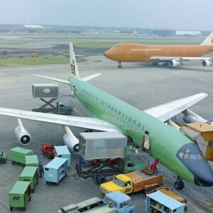 N1805 / DC-8 Series 60 / Braniff