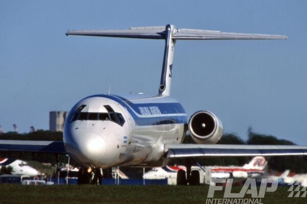 LV-VCB / MD-88 / Aerolíneas Argentinas