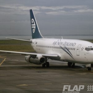 ZK-NAU / 737-200 / Air New Zealand