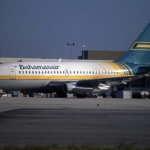 C6-BGK / 737-200 / Bahamasair