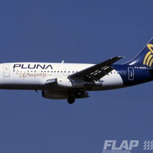CX-BOO / 737-200 / PLUNA