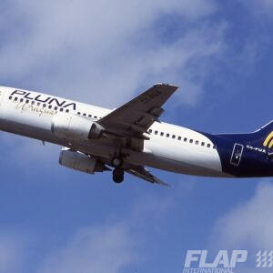 CX-PUA / 737-300 / PLUNA