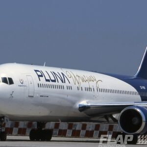 CX-PUB / 767-300 / PLUNA